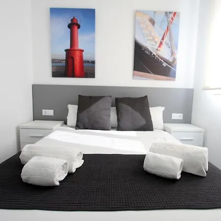 For A Roesmar Appartement