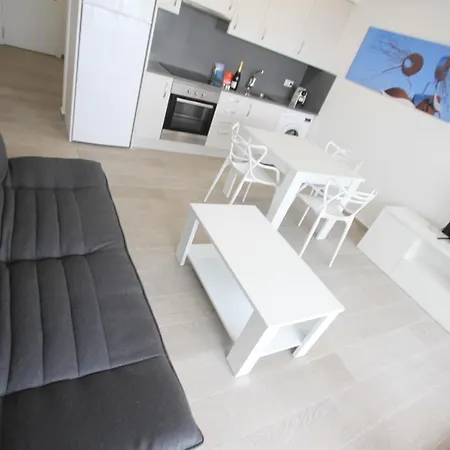 For A Roesmar Apartment Cambrils